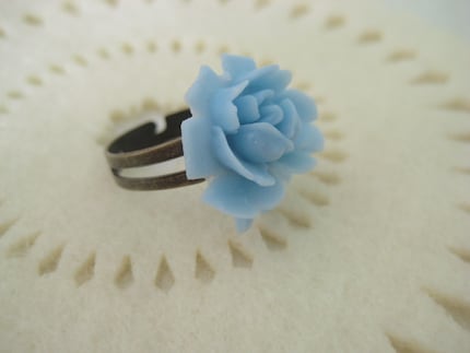 SALE cream rose adjustable ring