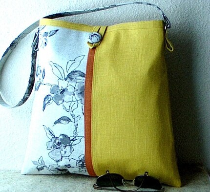 A-Line Shoulder Bag - Charcoal Floral-3