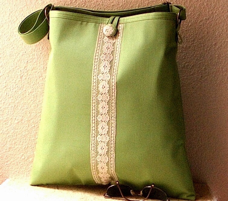 Spring 2010 A-Line Bag in Organic Cotton- Messenger Style- Shoulder Bag in Green with Beige Vintage Lace