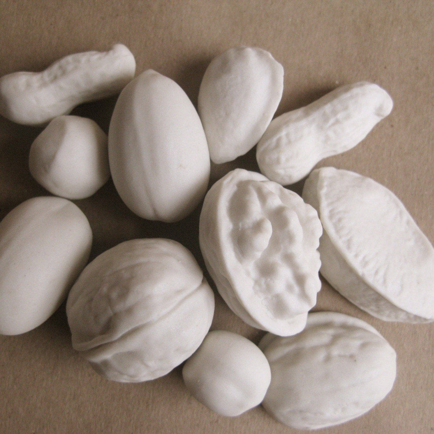 Porcelain Mixed Nuts