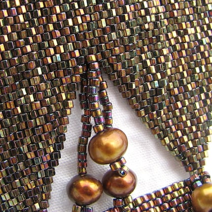 Brilliant Bronze Choker with Pearls (2098)