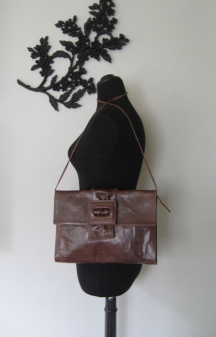 essential HAZELNUT reptile leather purse
