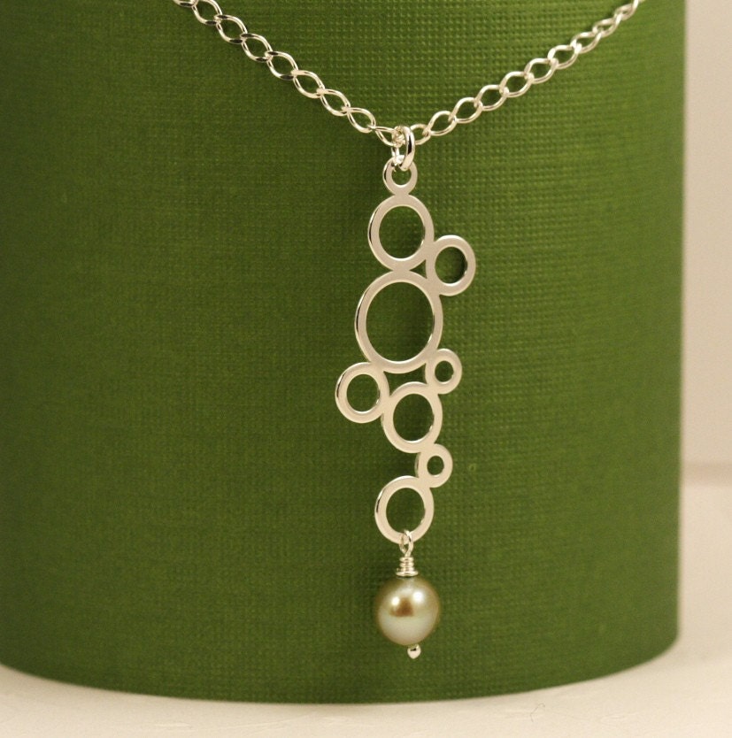 Silver Pearl Droplet Necklace
