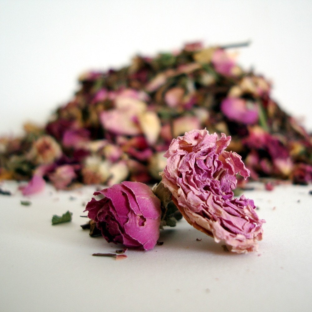 Organic PINK ROSE and GREEN Tea 15-20 cups- Full of powerful ANTIOXIDANTS.