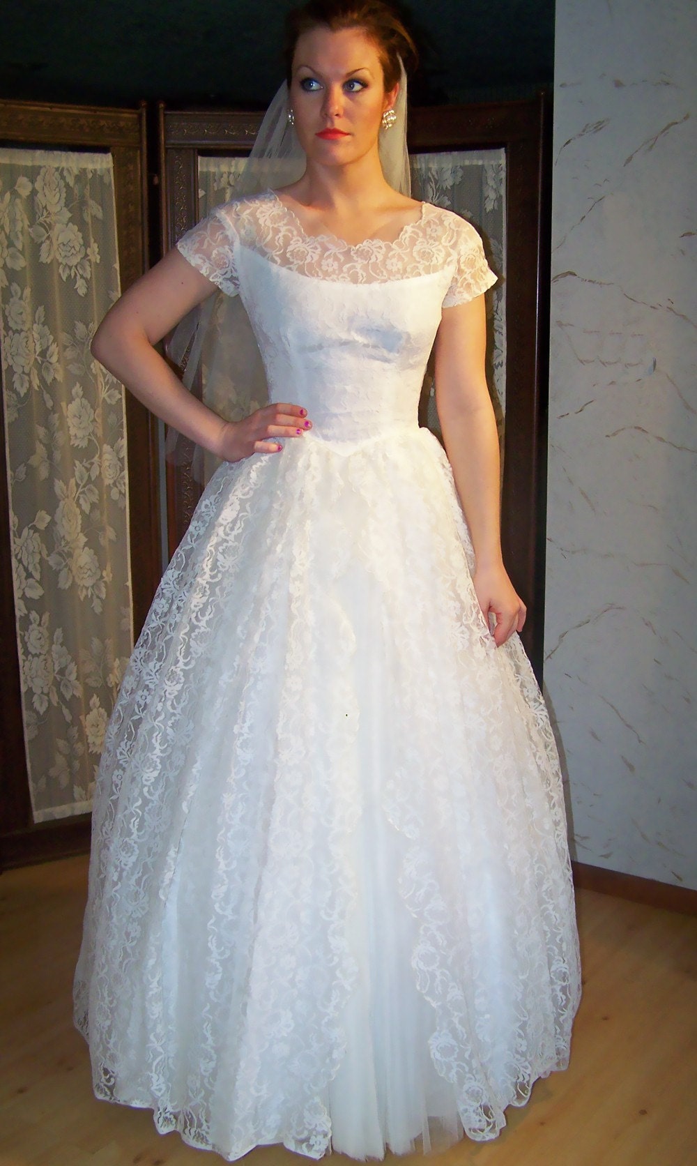 APRIL LOVE 1950s WHITE VINTAGE WEDDING GOWN WITH CHANTILLY LACE WITH TULLE PLEATING ACCENT
