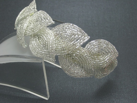 BLACK FRIDAY SALE -- Aphrodite - headband, silver leaf head band, Grecian goddess inspired - winter wedding