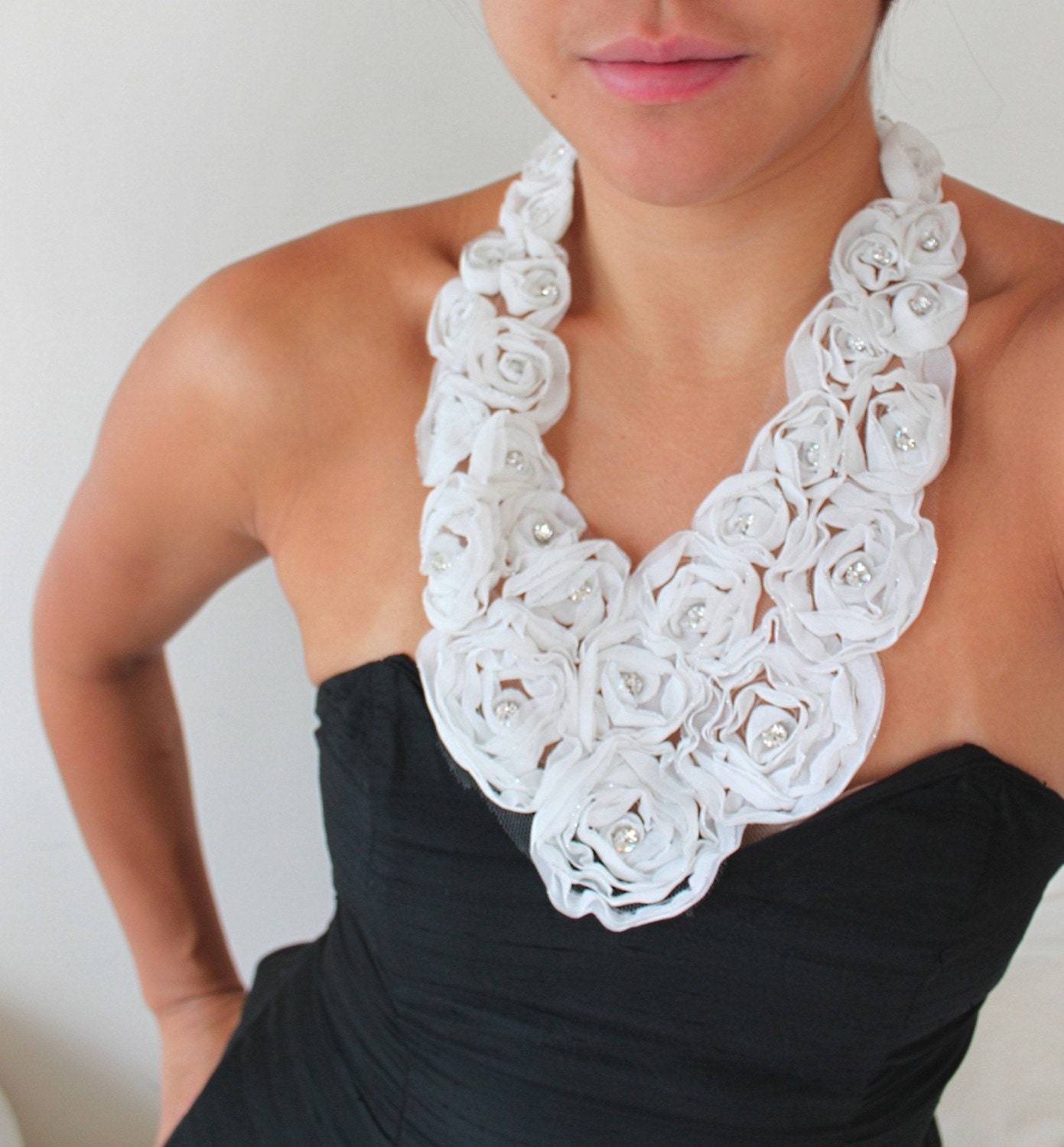 A Bouquet of White Roses - Statement Bib Ribbon Necklace