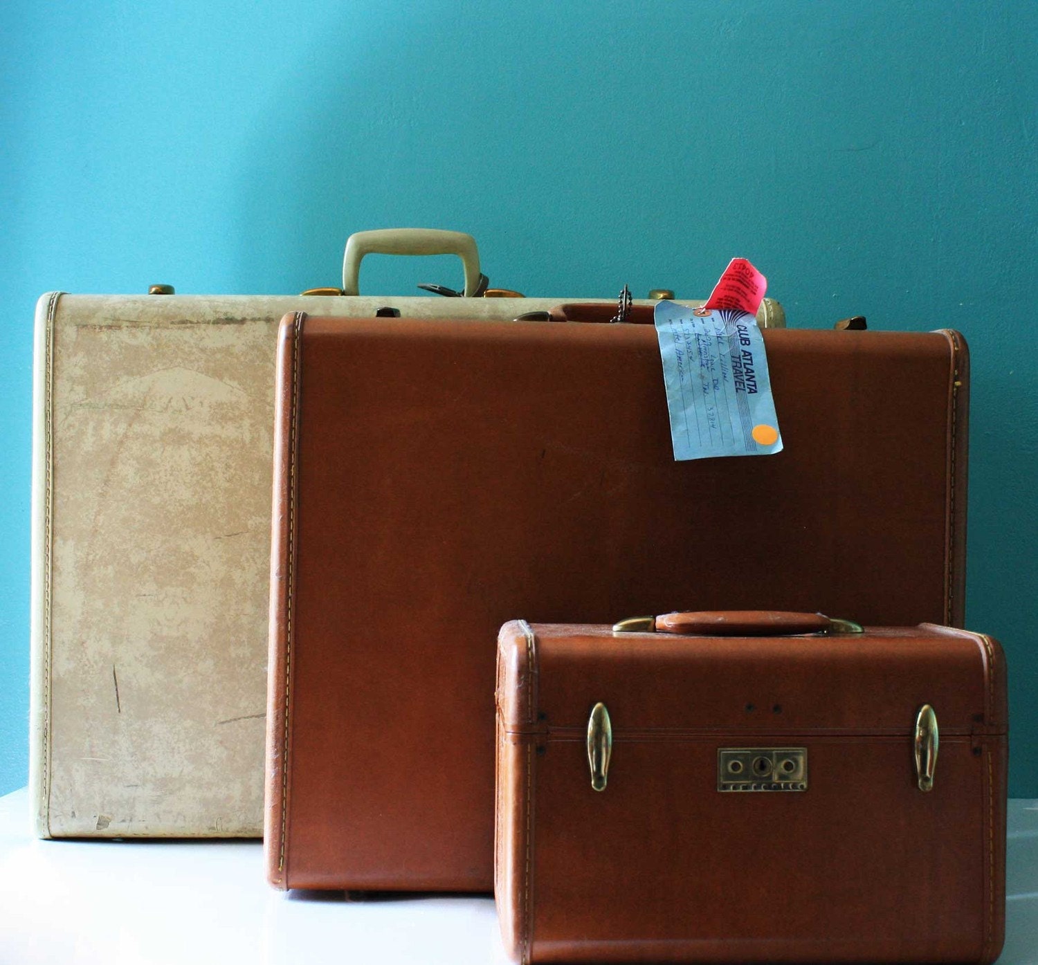Vintage Luggage Set Two large Suitcases One Train Case Brown Hard Samsonite with Key