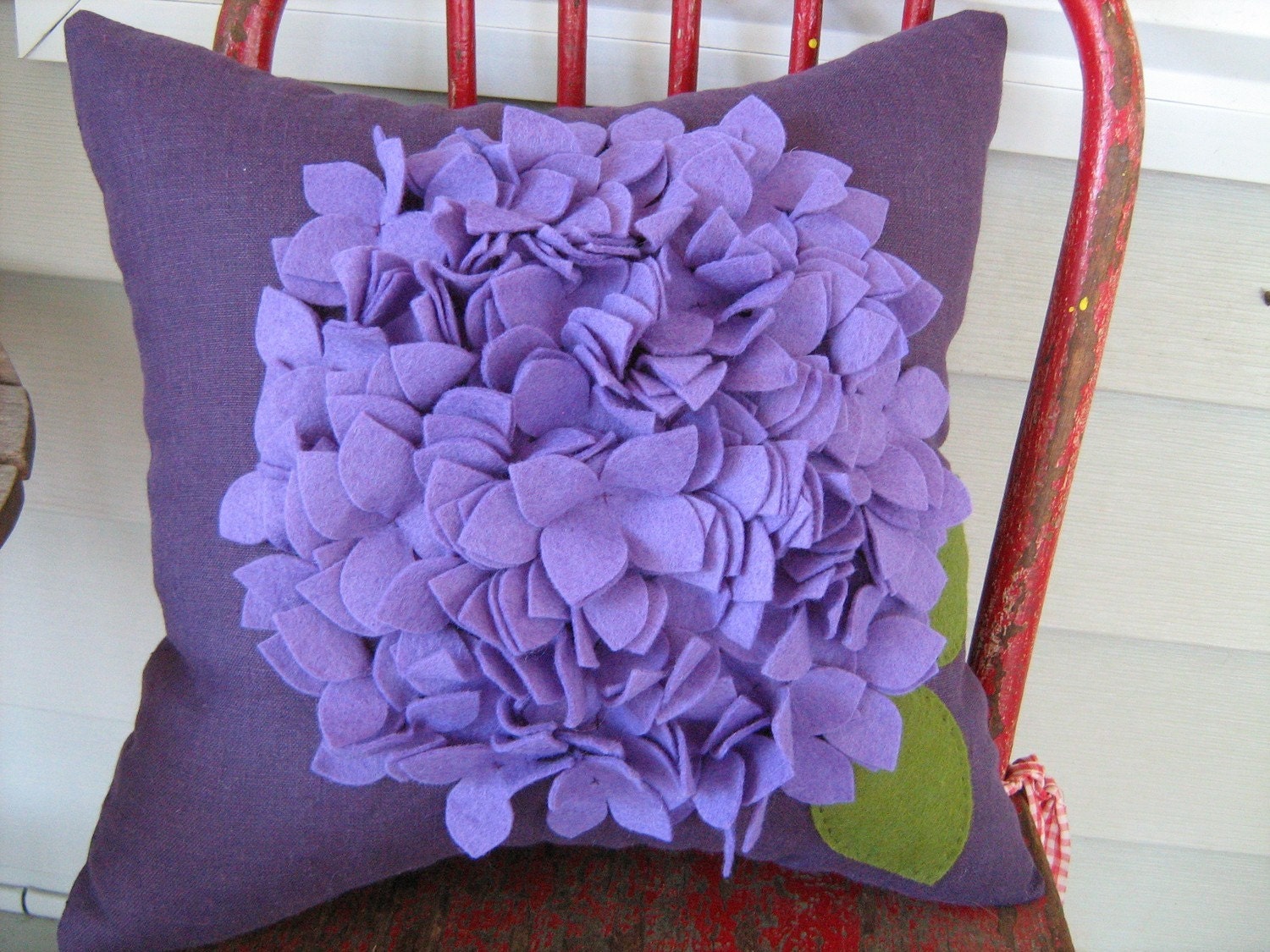 Purple Hydrangea Pillow in Linen and Felt