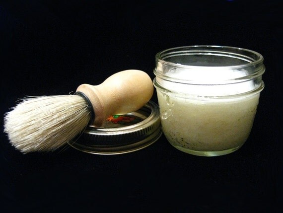 Vegan Shaving Cream Solid for Sensitive Skin (Incl. non-synthetic Shaving Brush)