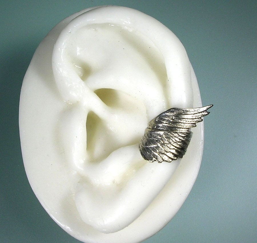 EAR CUFF.  No piercing required. Silver Archangel  Gliding angel wings design. Style No.2.