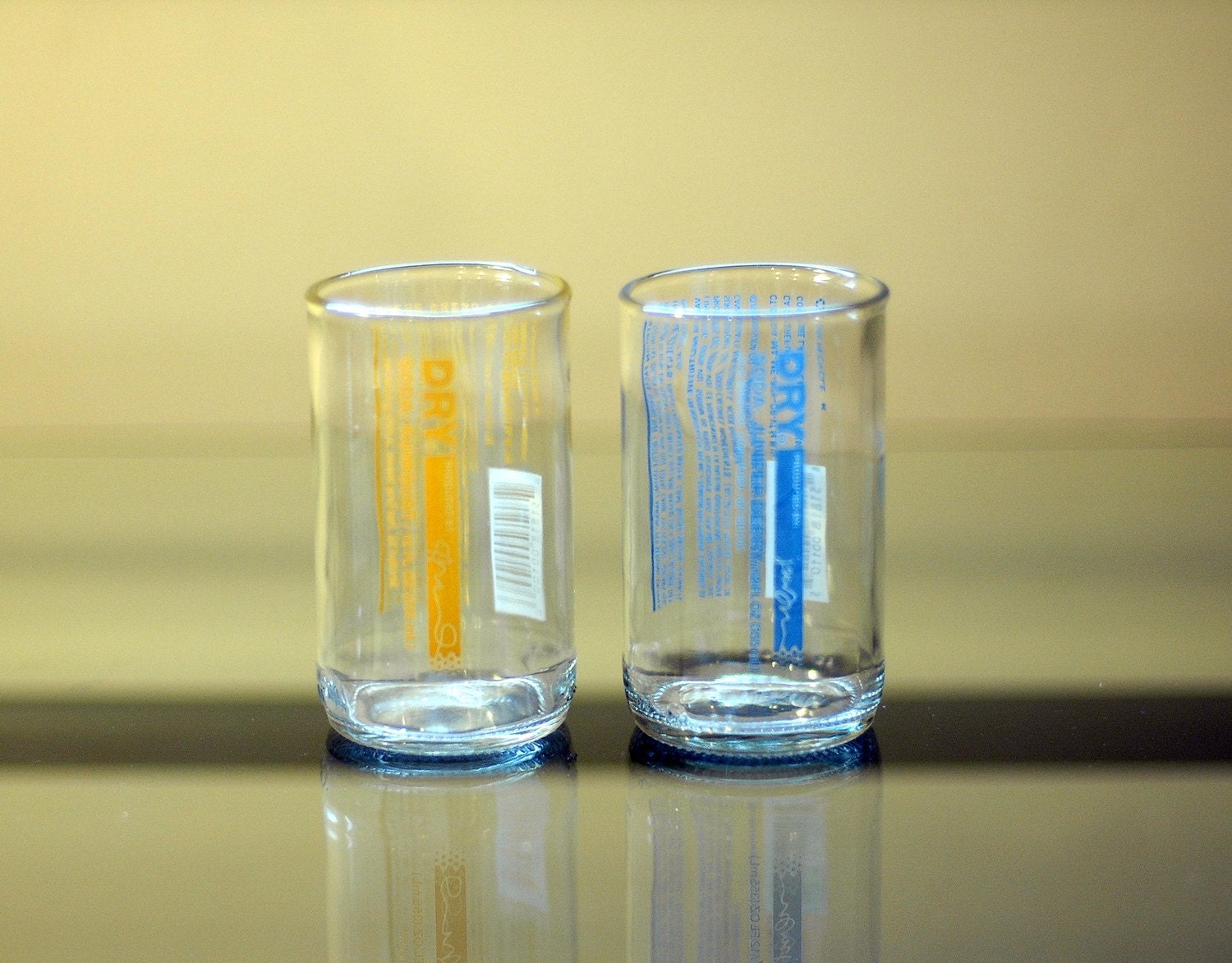 YAVA Glass - Upcycled Dry Soda Bottle Glasses (Kumquat and Juniper Berry)