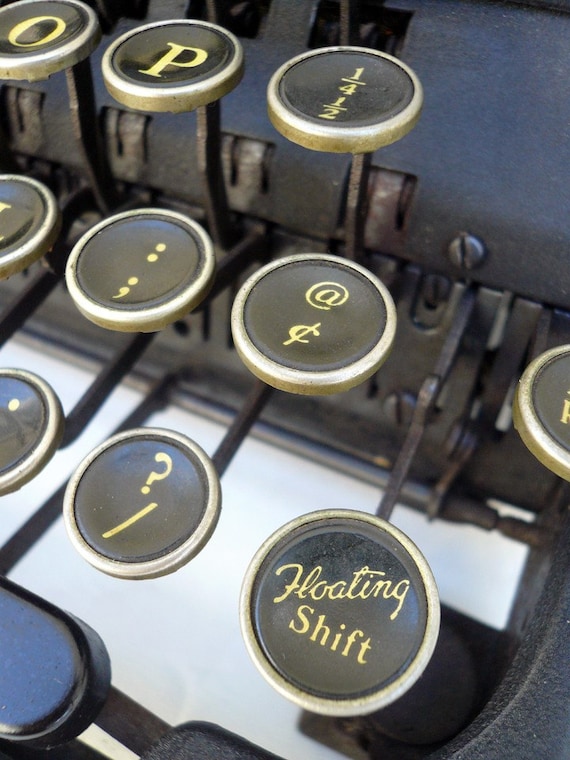 1940s FULLY  RESTORED  Corona  Manual Portable Typewriter With Case
