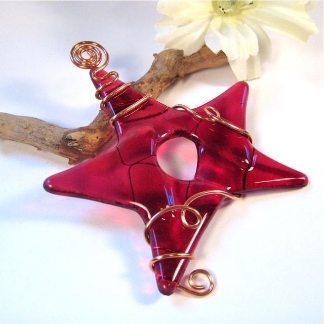 Fused Glass Star Suncatcher - Red with Copper Wire