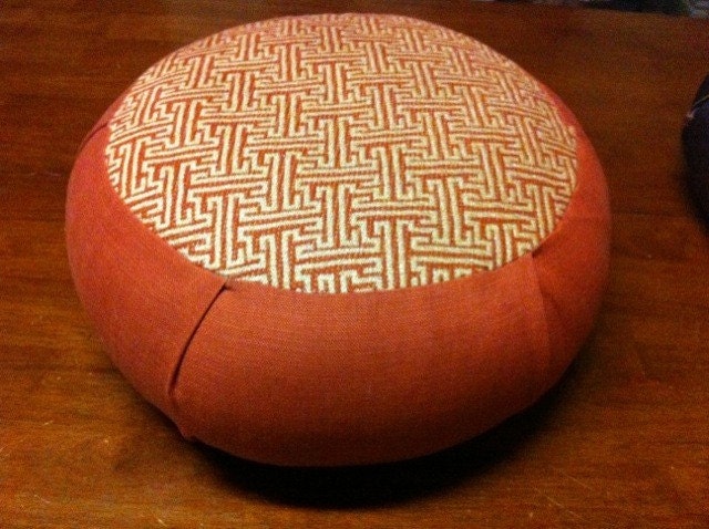 Zen Zafu Sitting Cushion- Rust Mosaic