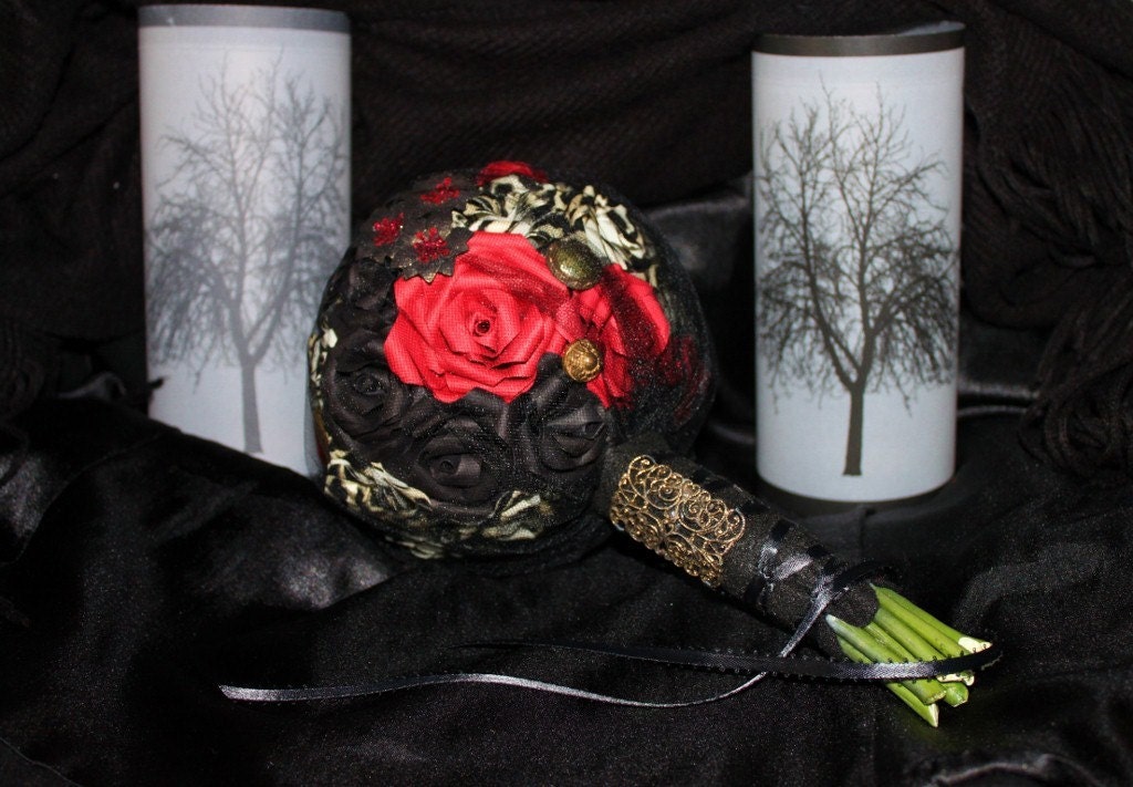 Midnight Romance- Gothic Wedding Paper Rose Bouquet Custom Made to Order in Your Colors by Enchanted Bouquets