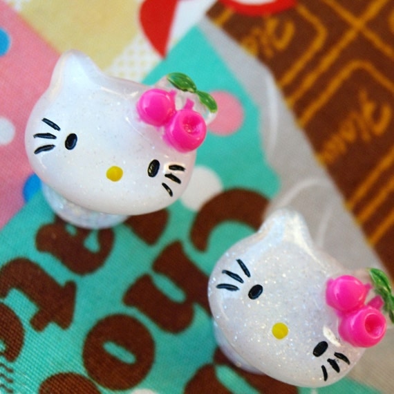 Hello Kitty Gauges. Tags: hello kitty plugs