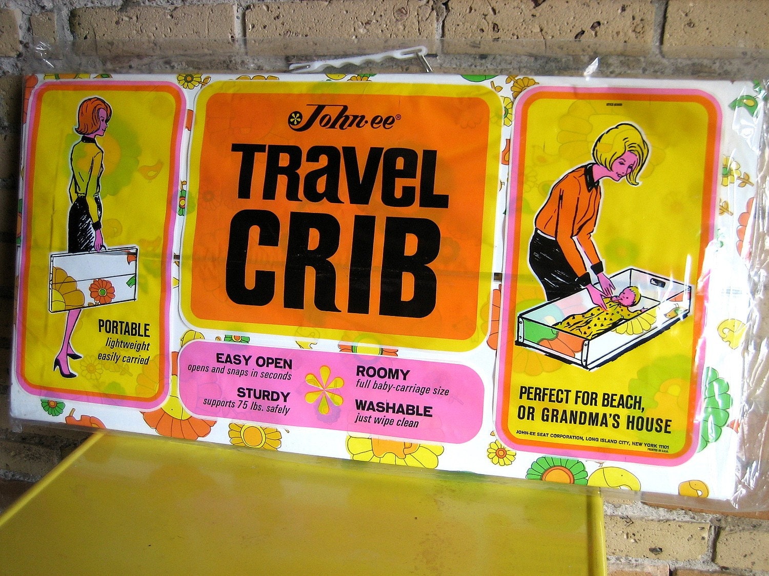 John-ee Travel Crib 60s