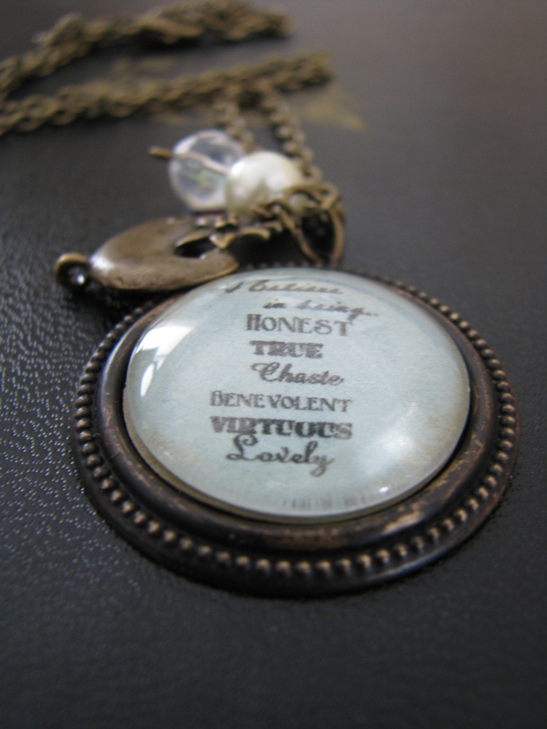 2011 Young Women Theme Necklace (vintage style)