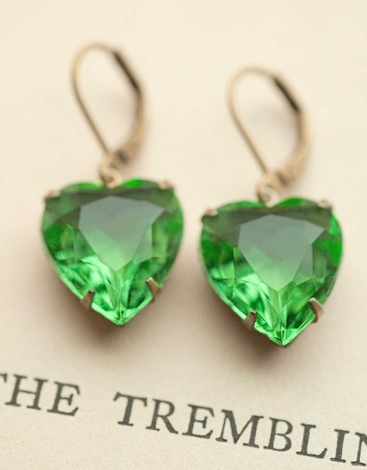 Estate Style Vintage Glass Emerald Green Heart Earrings