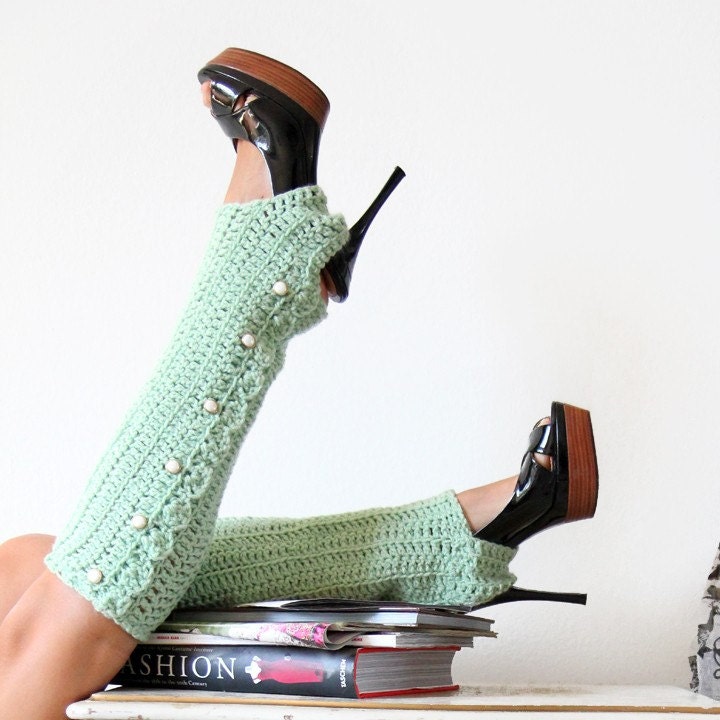 Honey Dew Leg Warmers with Stirrups and Buttons by Mademoiselle Mermaid