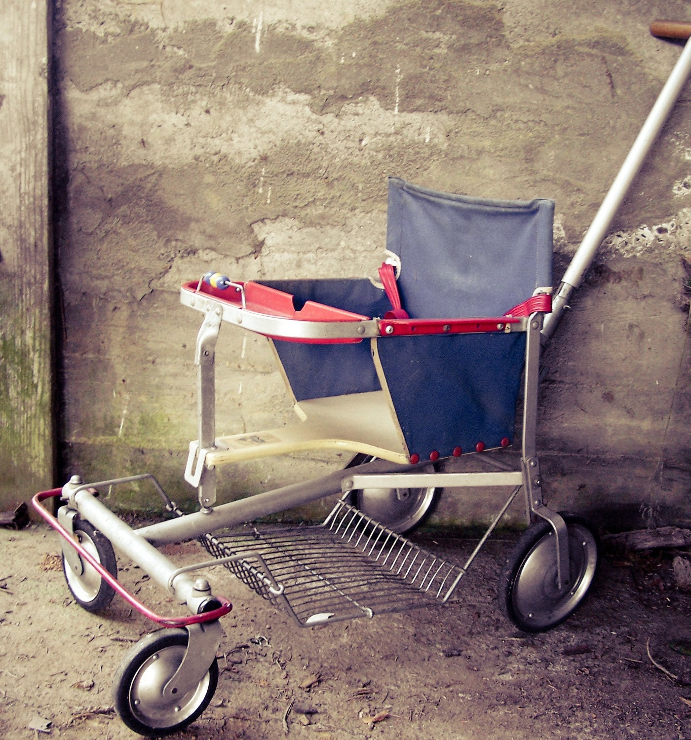 Folda Rola 1950's vintage baby stroller