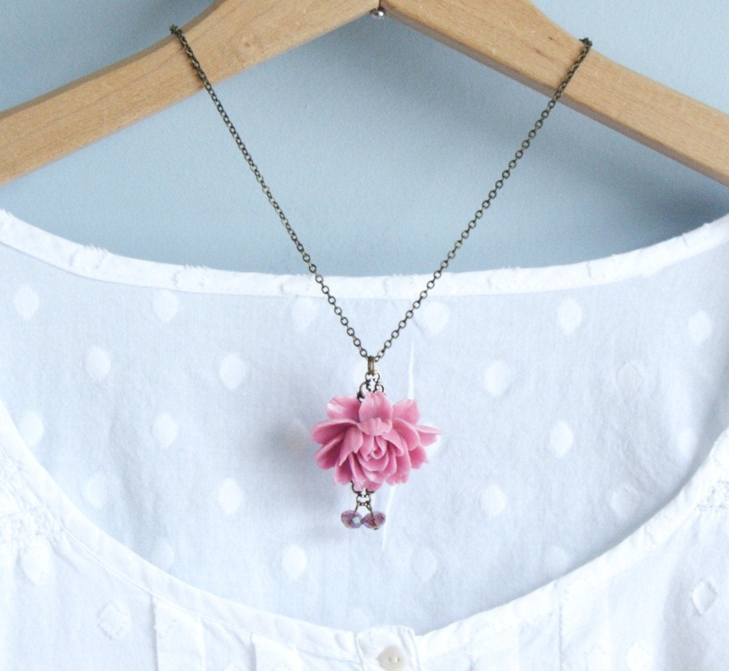 Collette Dusty Pink Rose Necklace