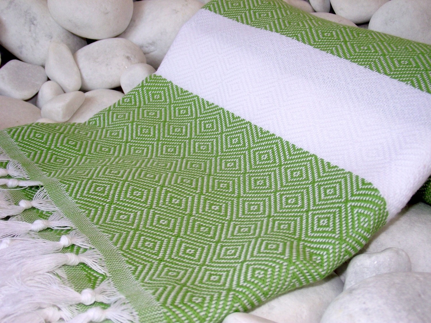 Best Quality Hand Woven Turkish Cotton Bath Towelor Sarong-Apple Green and White
