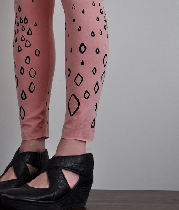 Ballerina Pink Leggings with Diamonds and Raindrops