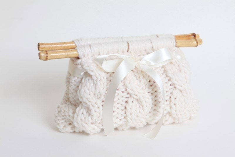 So Sweet Bamboo Cable Clutch - White