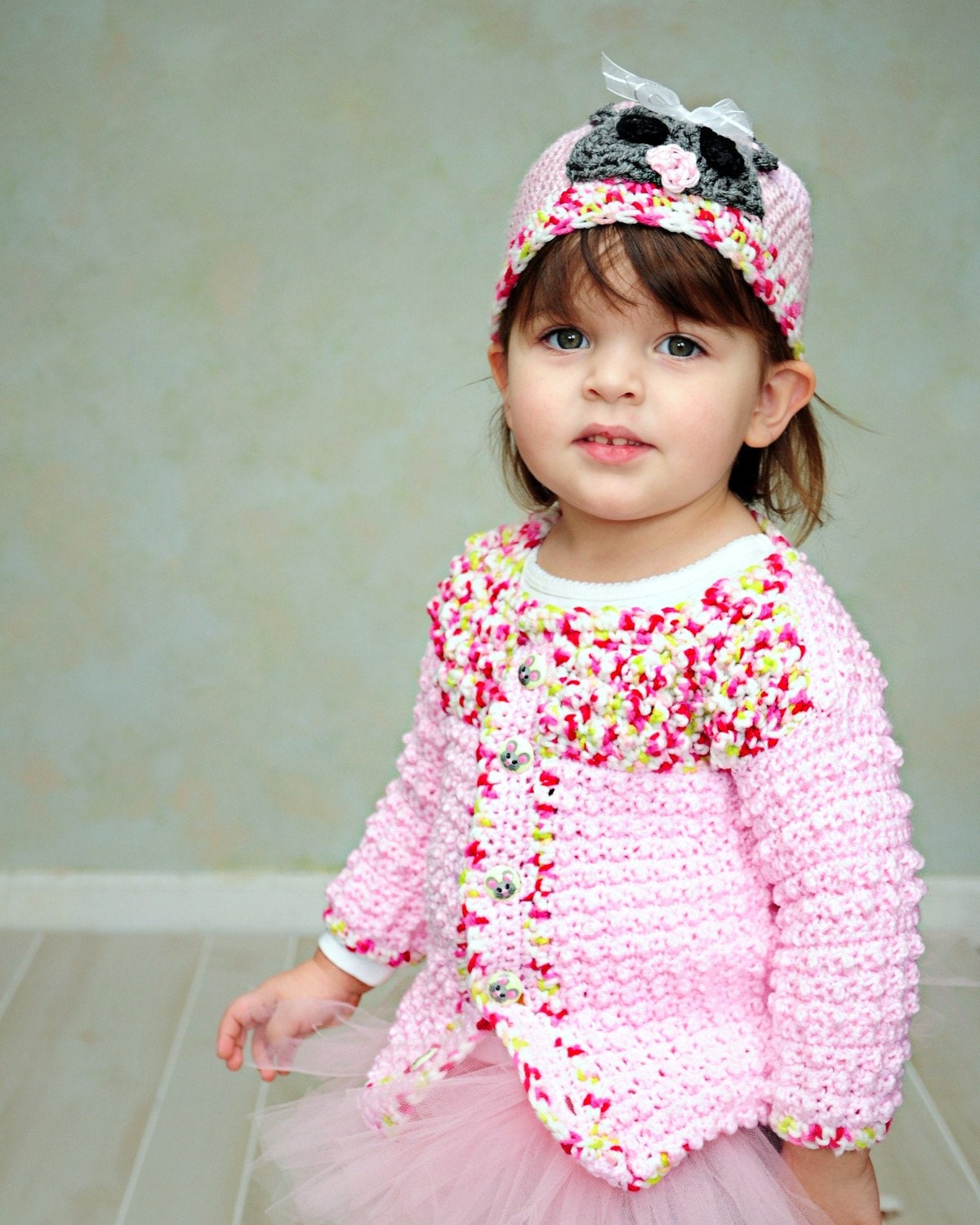 Valentine Pink and Green 24M baby sweater with Mousie hat