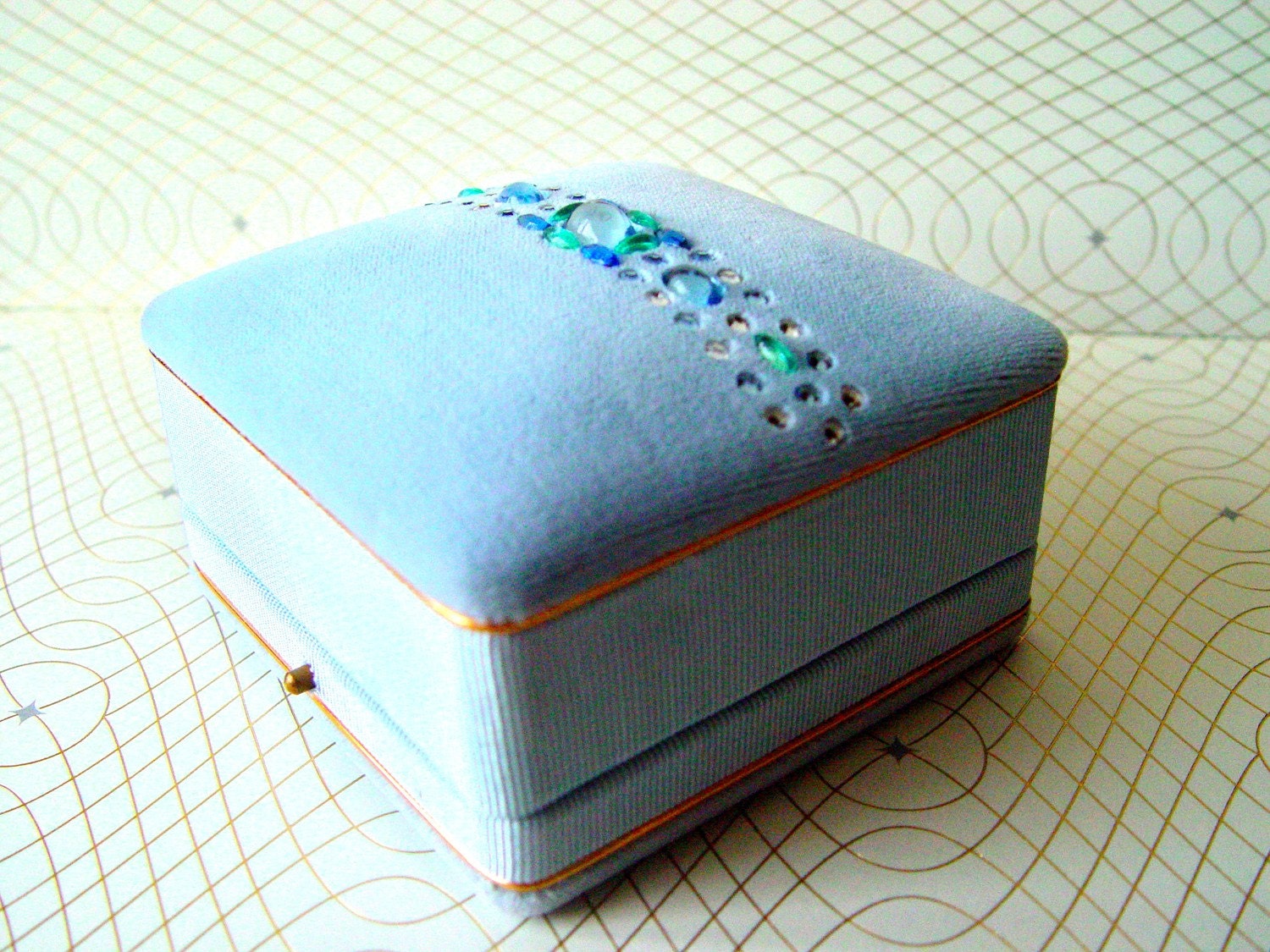 Seafoam Splendor - Ring Pillow Box vintage blue, aqua, periwinkle Swarovski crystal