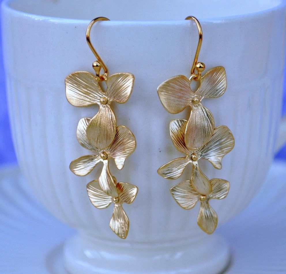 Earrings orchid flower gold