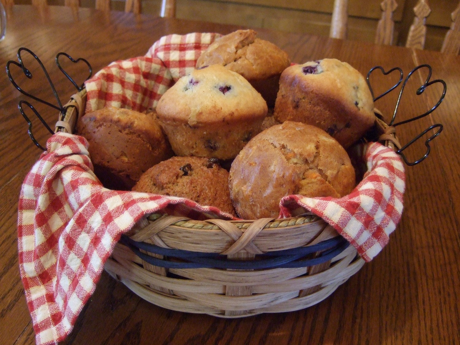 Large Round Muffin Basket