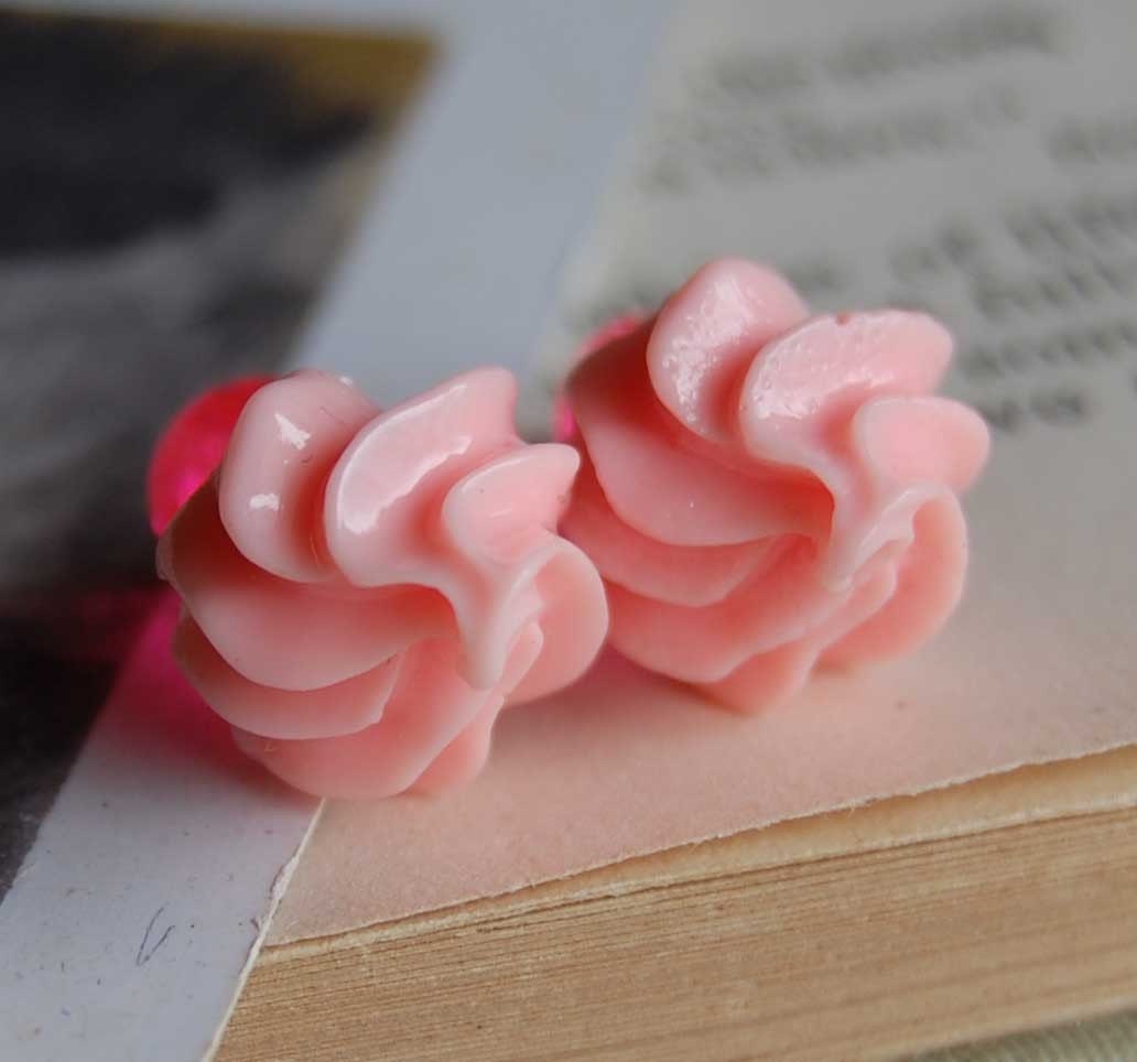 4g Pink Frosting Plugs for Gauged Ears