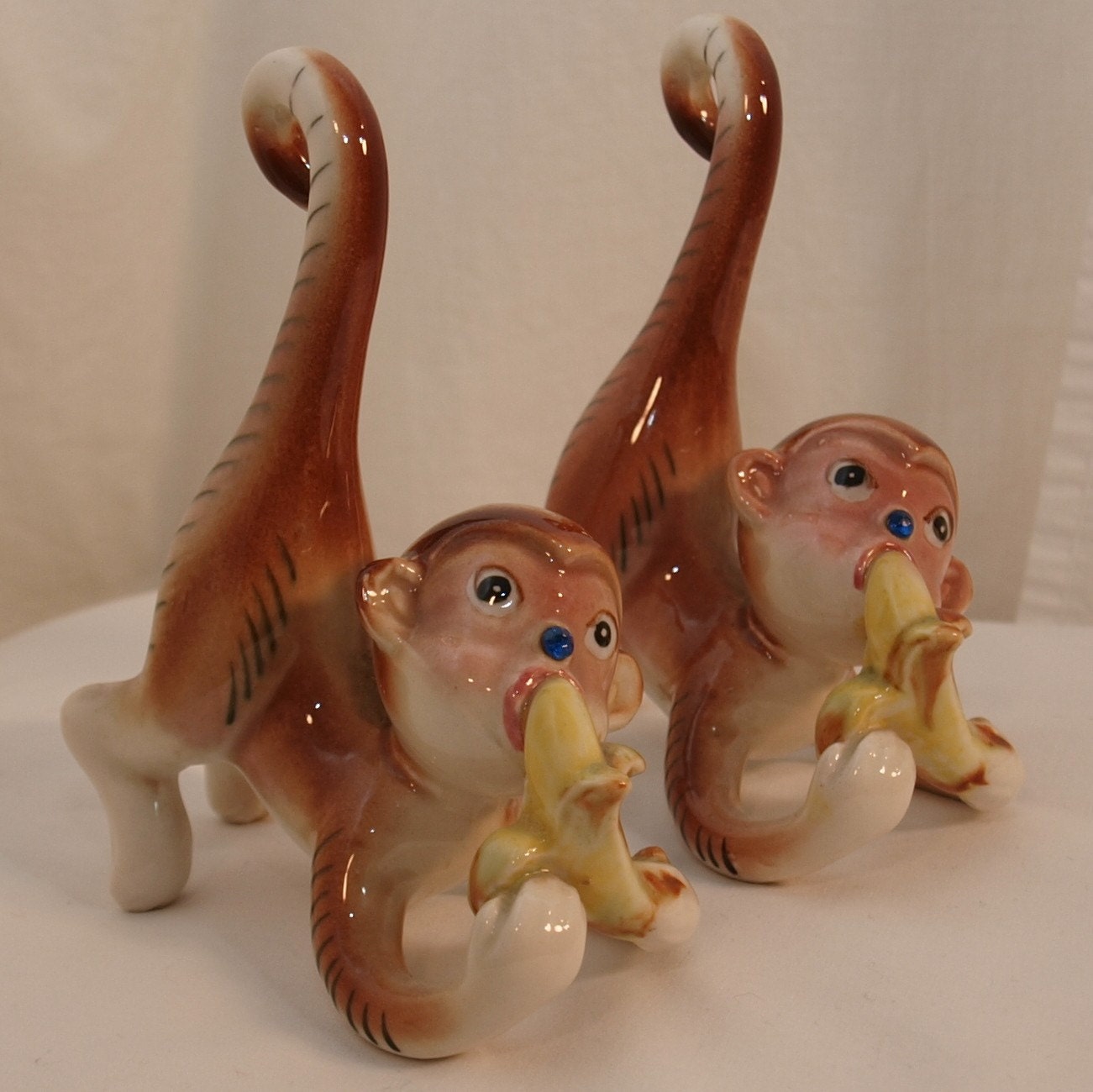 pics of monkeys eating bananas. Vintage Ceramic Kitsch - Two Blue Rhinestone Nosed Monkeys eating Bananas