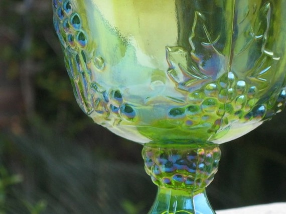 Vintage Indiana Green Carnival Glass Footed Fruit Cup - Harvest Grape