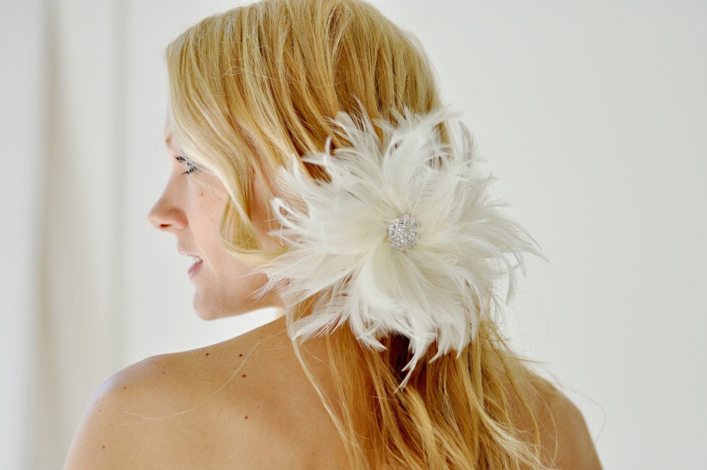 Ivory feathers hair fascinator with rhinestone BRIDAL WEDDINGS