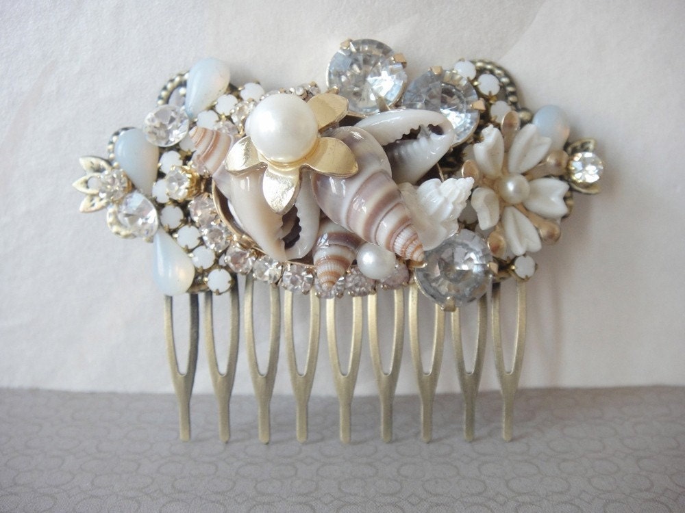 Beach wedding vintage collage bridal haircomb