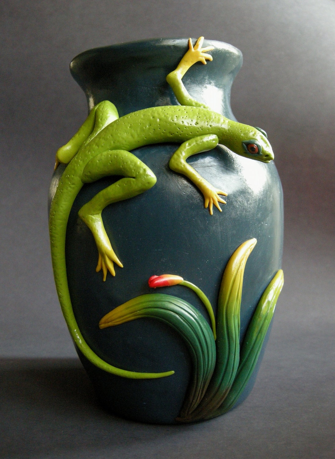 Lizard Vase
