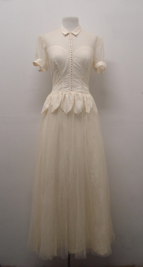 Washington DC United States Grace Vintage 1950s cream gown