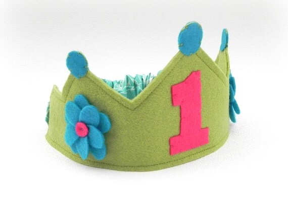 Girlie Green Birthday Crown
