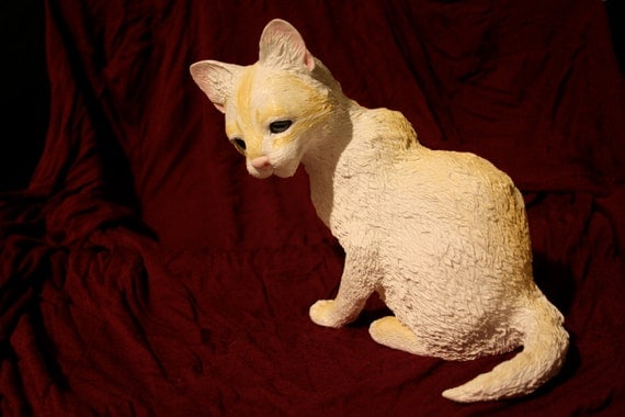 Fond Kitten Sculpture