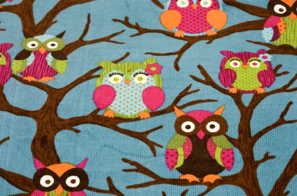 owl017 - 2.5 Yards Corduroy Fabric - Owls on Blue