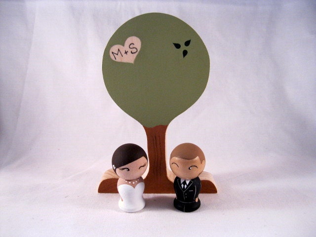 Tree Top Love Personalized Wedding Cake Topper