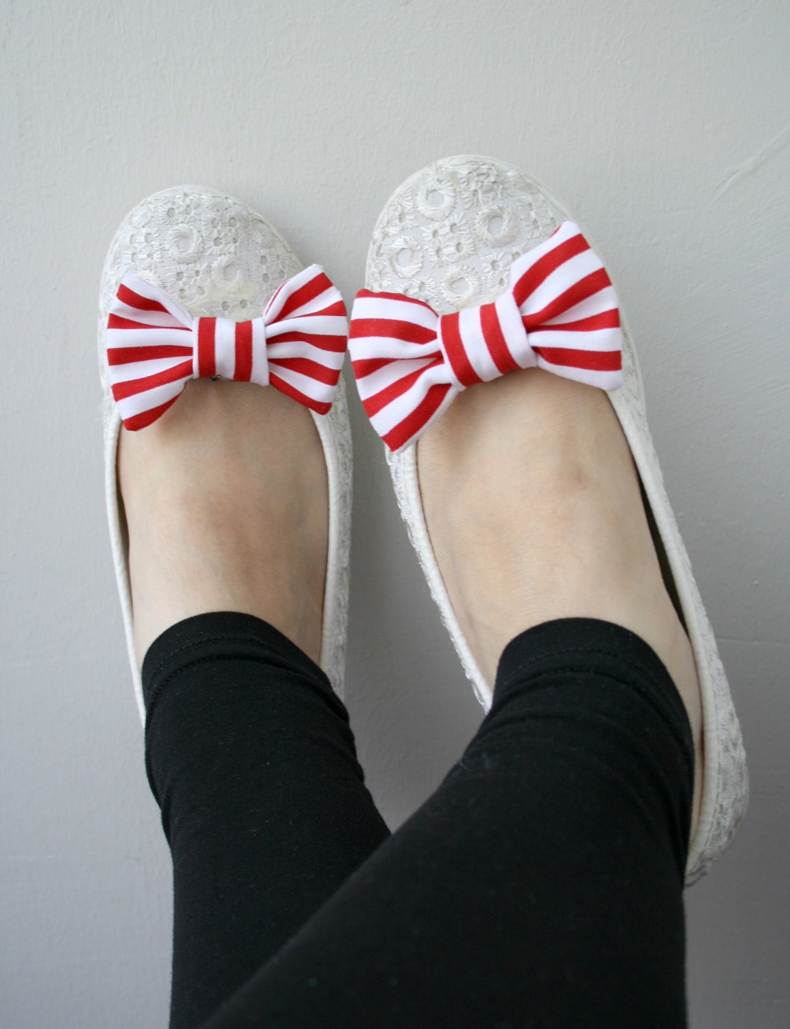 Red and White Striped Cotton Bow Shoe Clips  2 PCS