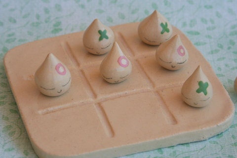 Tiny Ghosties Loves Tic Tac Toe Game Set