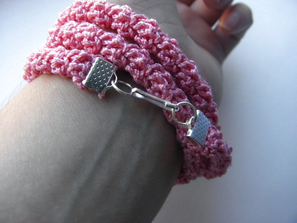 Crochet bracelet made of cotton pink color
