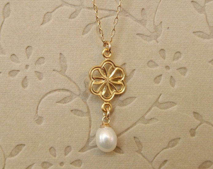 Golden Flower with white Pearl Necklace