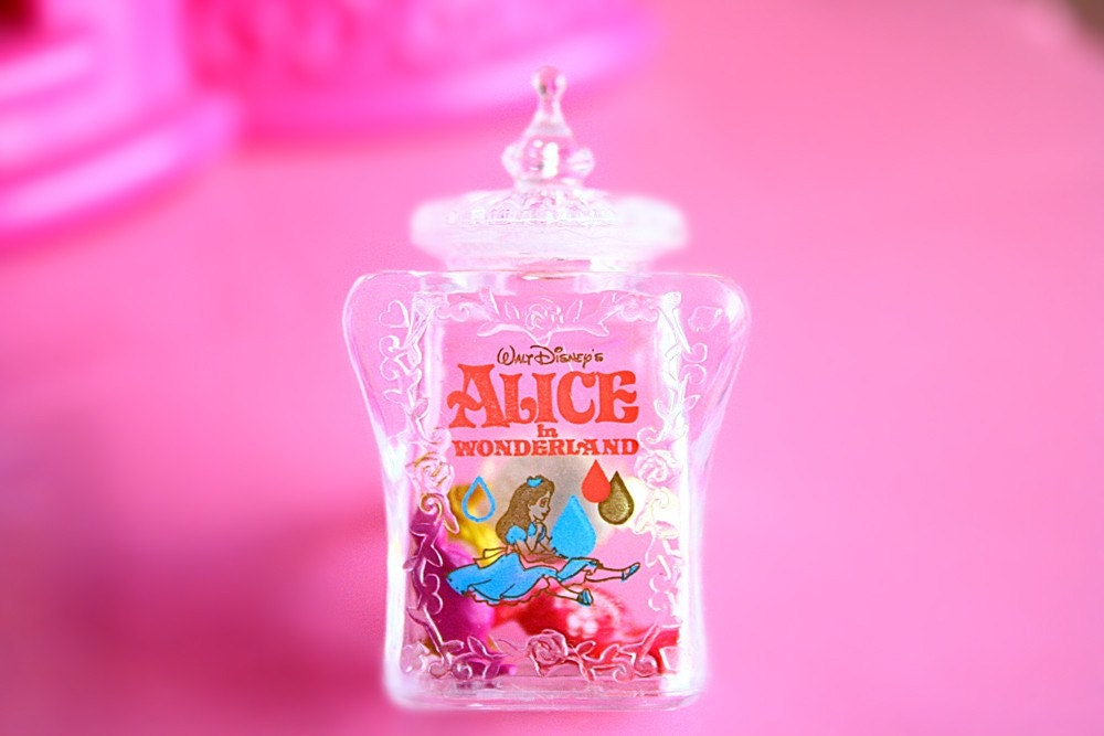 Alice in Wonderland bottle ring